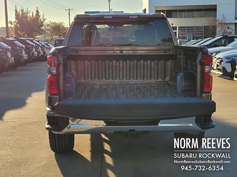Used 2019 Chevrolet Silverado 1500 LT w/ Texas Edition image 19