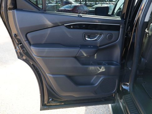 Used 2026 Honda Pilot EX-L image 17