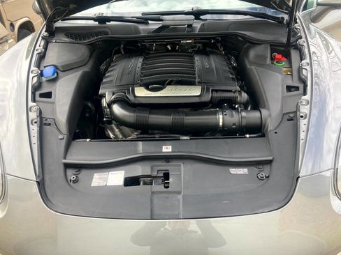 Used 2014 Porsche Cayenne image 39