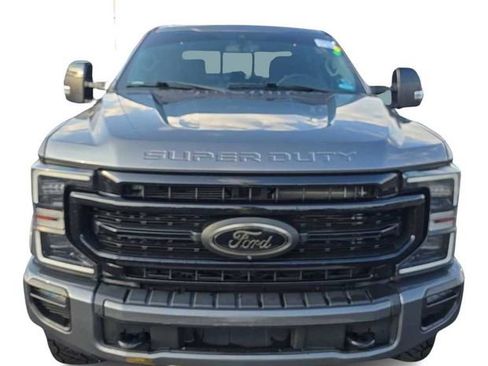 Used 2021 Ford F250 Lariat AWD/4WD image 2