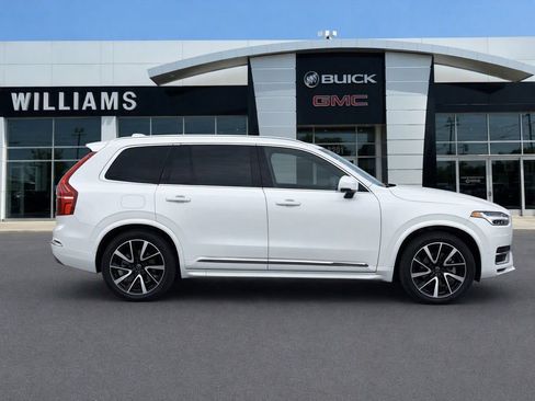 Used 2023 Volvo XC90 B6 Plus w/ Protection Package Premier AWD/4WD image 8