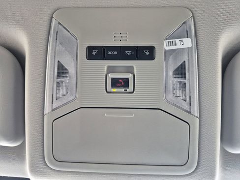 Used 2024 Toyota RAV4 LE image 25