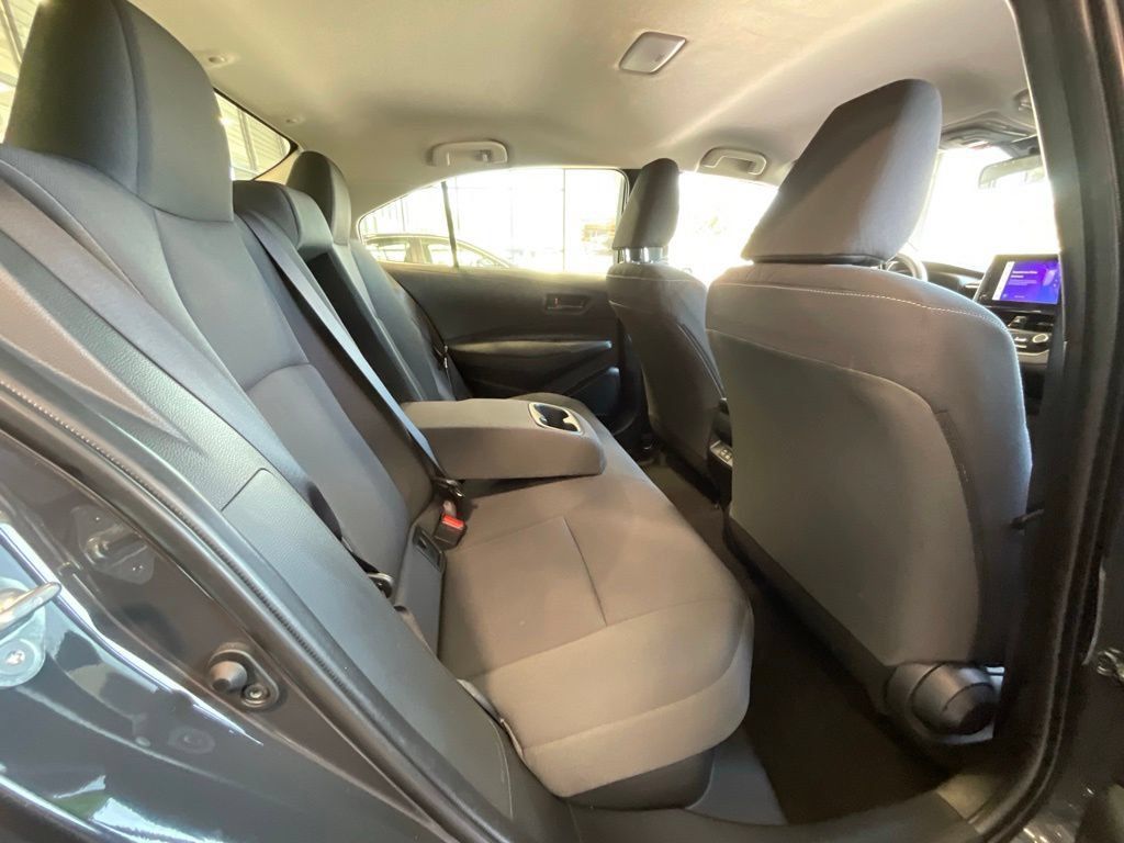 Certified 2025 Toyota Corolla LE FWD image 20