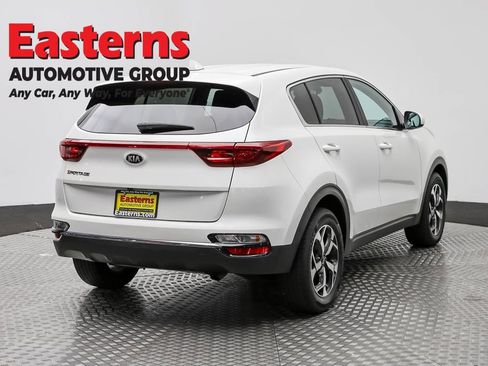 Used 2022 Kia Sportage LX FWD image 5