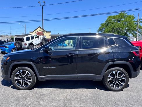 Certified 2023 Jeep Compass Limited w/ Sun and Sound Group AWD/4WD image 4