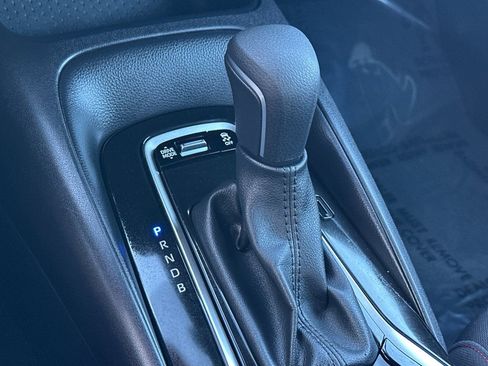 Certified 2025 Toyota Corolla SE w/ Convenience Package image 21