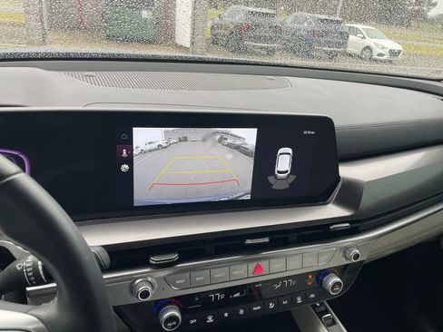 Used 2025 Kia Telluride S image 17