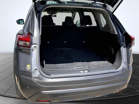 Used 2021 Nissan Rogue S AWD/4WD image 19