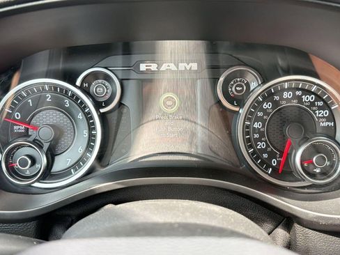 Used 2019 RAM 1500 Big Horn image 16