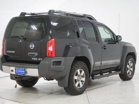Used 2012 Nissan Xterra PRO-4X w/ Pro-4x Leather Pkg AWD/4WD image 12