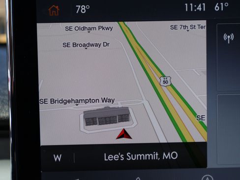 Used 2022 Lincoln Aviator AWD w/ Premium Package image 25