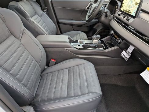 New 2026 Mitsubishi Outlander SE image 30