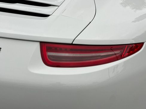 Used 2015 Porsche 911 Carrera image 25