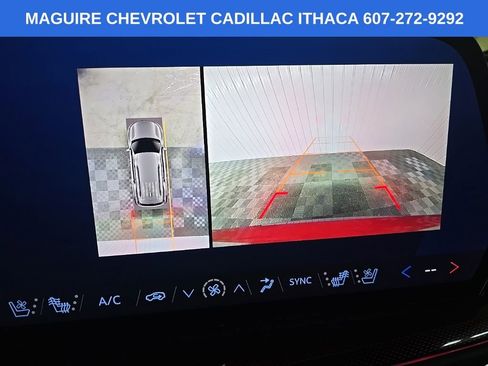 Used 2024 Chevrolet Traverse RS AWD/4WD image 24