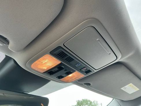 Used 2021 Honda Odyssey Touring image 29