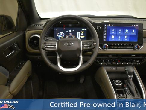 Used 2023 Chevrolet Colorado ZR2 w/ ZR2 Convenience Package III image 5