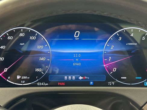 Used 2025 Mercedes-Benz E 350 Sedan image 23