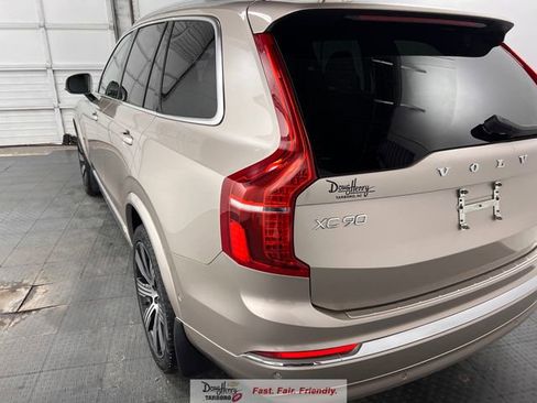 Used 2024 Volvo XC90 B6 Plus w/ Protection Package Premier AWD/4WD image 12