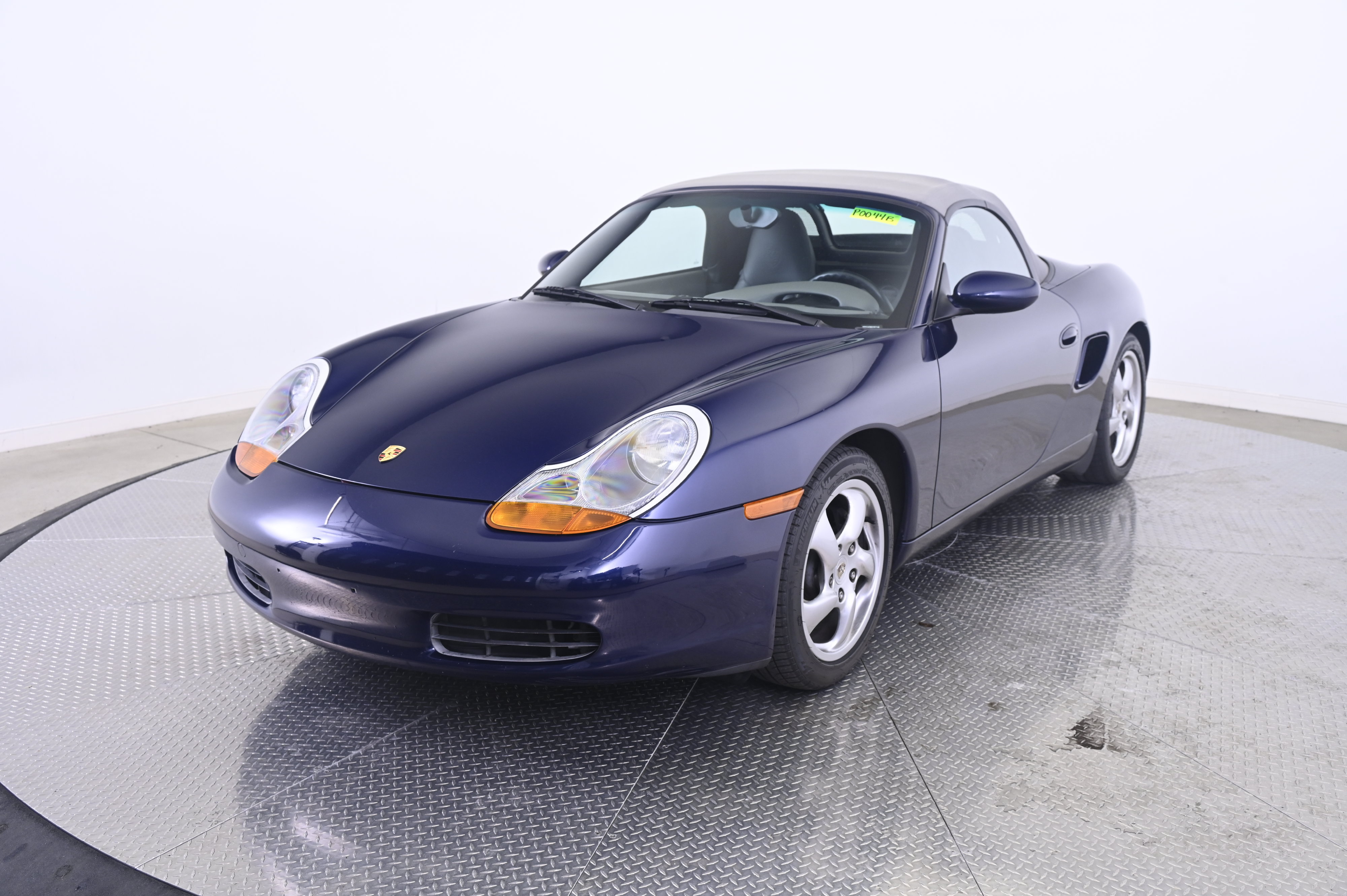 Used 2001 Porsche Boxster RWD image 11