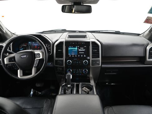 Used 2017 Ford F150 Lariat w/ Equipment Group 502A Luxury AWD/4WD image 13