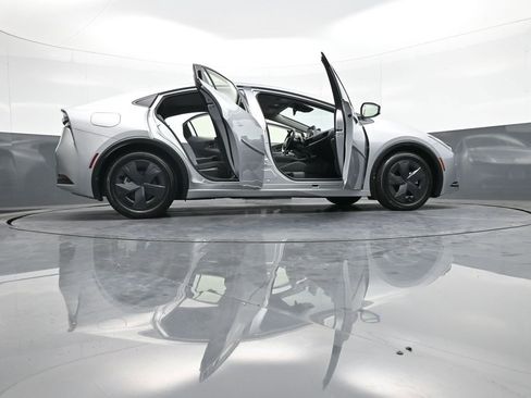 Certified 2024 Toyota Prius Prime SE image 46