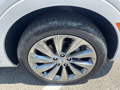 New 2026 Buick Envista Avenir FWD image 11
