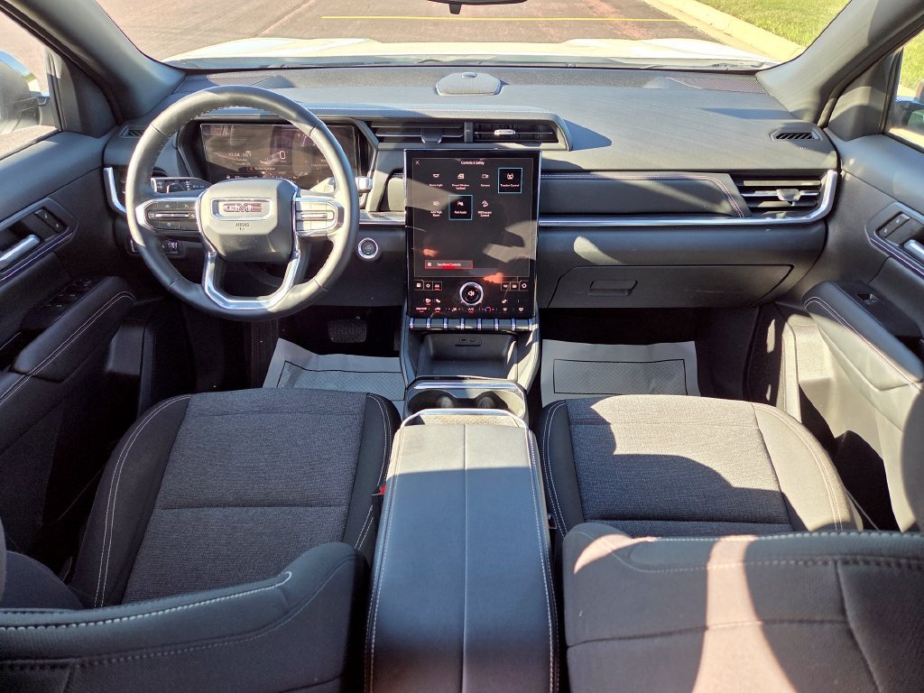 Used 2026 GMC Terrain Elevation AWD/4WD image 21