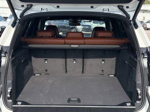 New 2026 BMW X5 M60i image 12