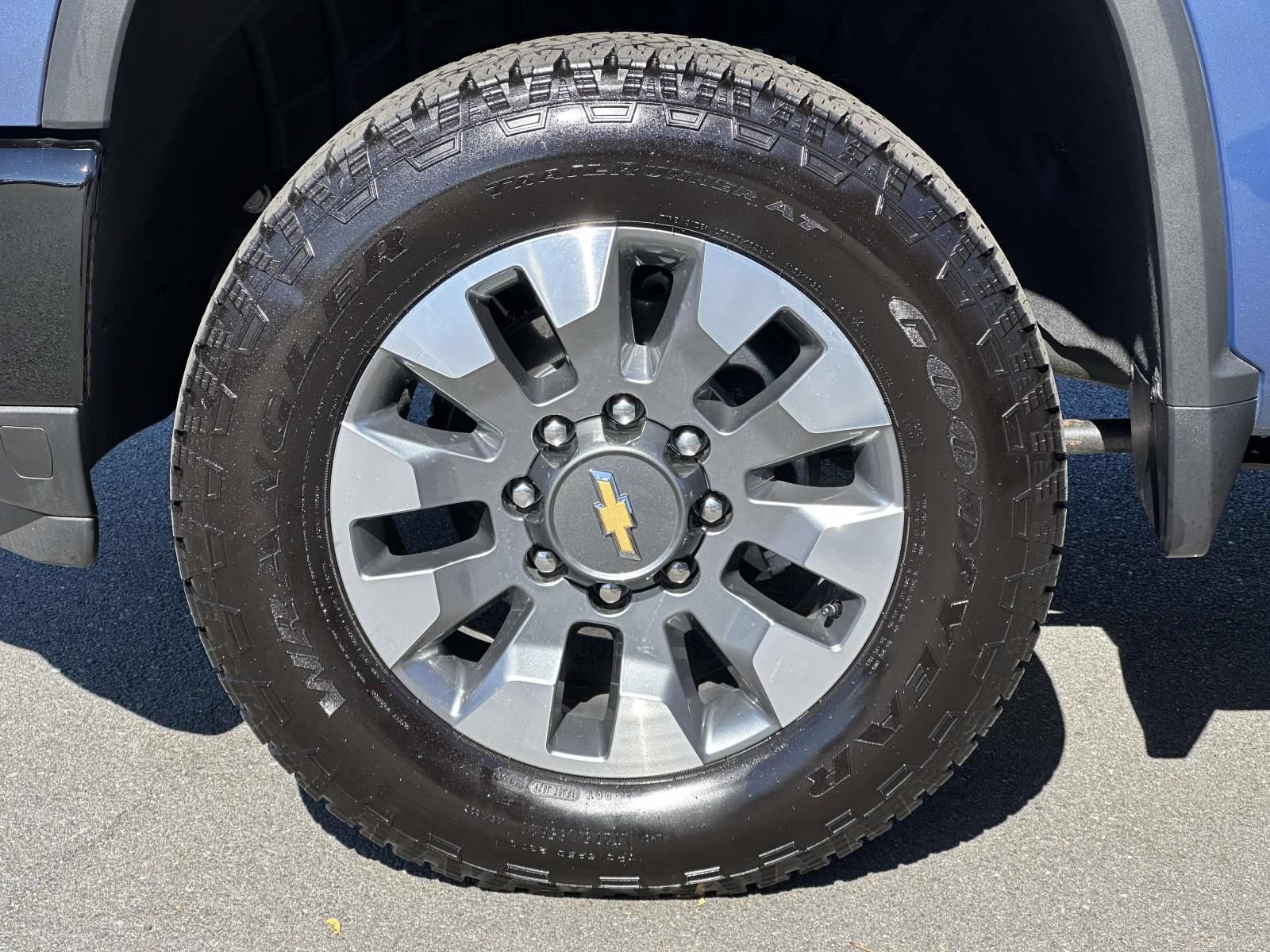 Used 2026 Chevrolet Silverado 2500 Custom AWD/4WD image 7