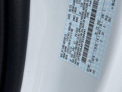 New 2026 Ford F250 XL w/ XL Chrome Package image 32