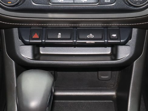 Used 2022 GMC Canyon Elevation w/ Trailering Package image 25