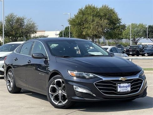 Used 2023 Chevrolet Malibu LT image 2