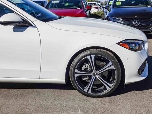 Used 2024 Mercedes-Benz C 300 Sedan image 8