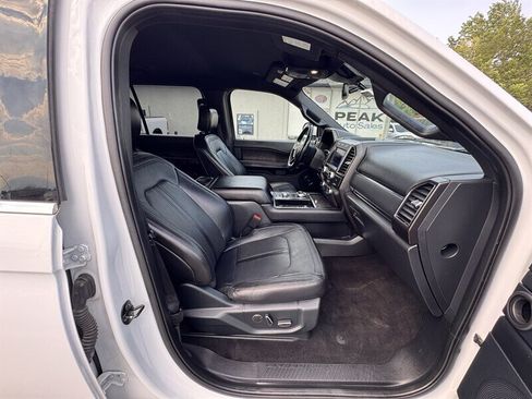 Used 2020 Ford Expedition Max Limited AWD/4WD image 35