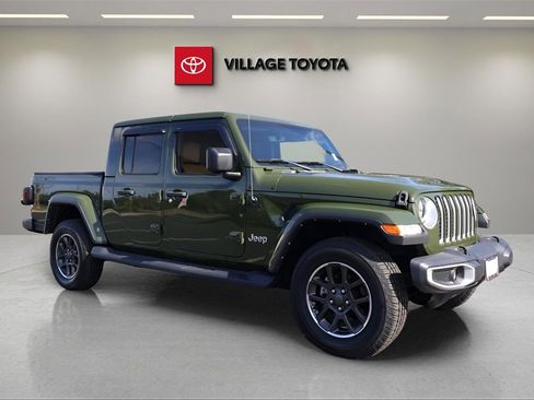 Used 2022 Jeep Gladiator Overland w/ Popular Equipment Package image 7