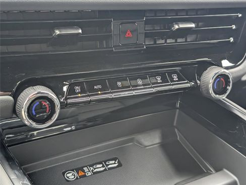 New 2026 Chevrolet Tahoe High Country image 15