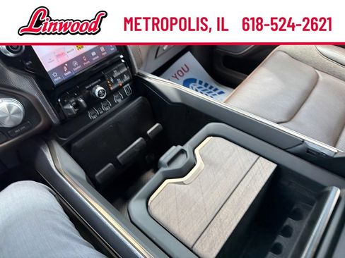 Used 2025 RAM 1500 Limited w/ Trailer Tow Group AWD/4WD image 30