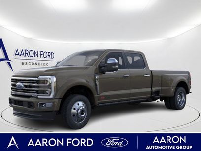New 2026 Ford F450 Platinum w/ Platinum Plus Package