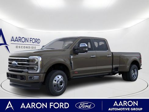 New 2026 Ford F450 Platinum w/ Platinum Plus Package AWD/4WD image 1