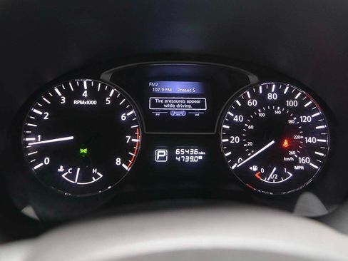 Used 2015 Nissan Altima 2.5 S w/ Power Driver Seat Package FWD image 13