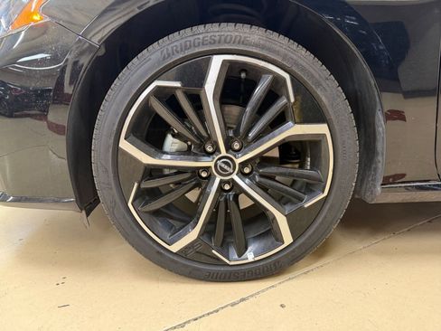 Used 2025 Nissan Altima 2.5 SR FWD image 30
