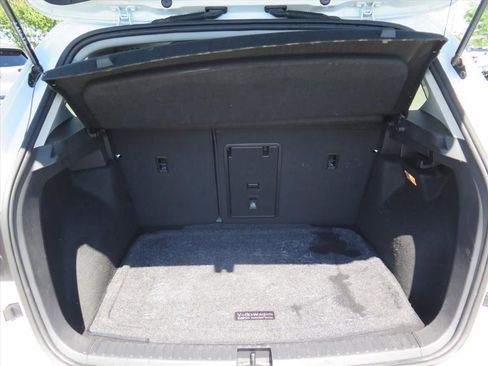 Used 2022 Volkswagen Taos SEL AWD/4WD image 17
