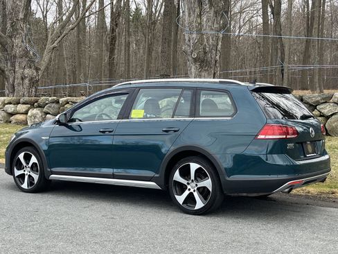 Used 2019 Volkswagen Golf Alltrack S AWD/4WD image 22