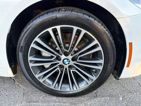 Used 2018 BMW 540i RWD image 9