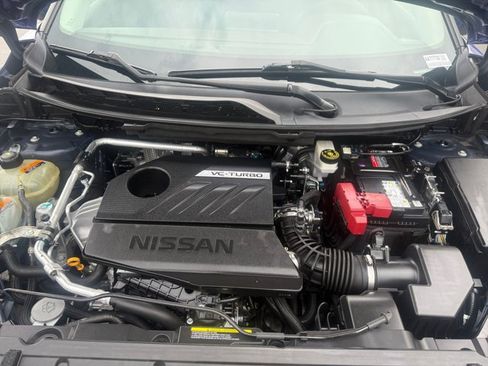 Used 2023 Nissan Rogue SV AWD/4WD image 18