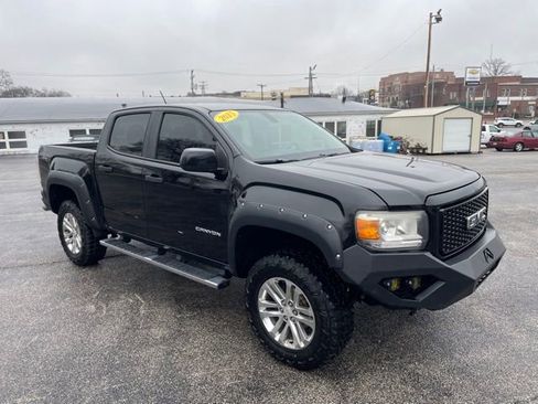 Used 2015 GMC Canyon SLT image 3