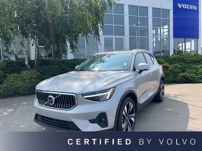 Certified 2025 Volvo XC40 B5 Plus