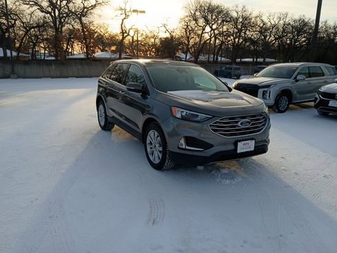 Used 2024 Ford Edge Titanium image 6