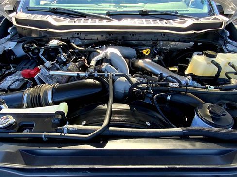 Used 2024 Ford F250 XLT w/ FX4 Off-Road Package image 11