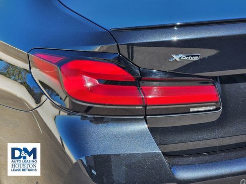 Used 2023 BMW 540i xDrive w/ M Sport Package image 15